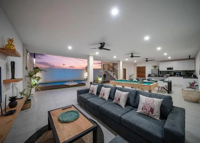 *luxury Astaga 2*modern*billiard*paddy View* Canggu